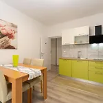 K&f Borik Zára