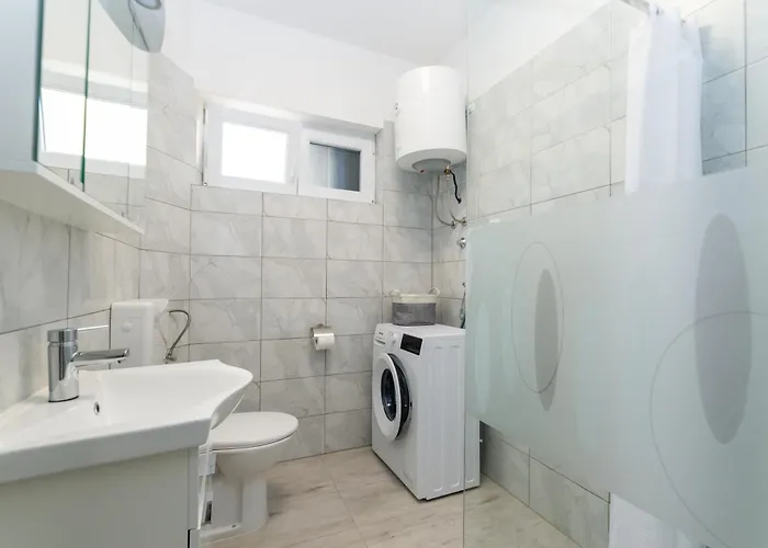 K&f Borik * זאדאר