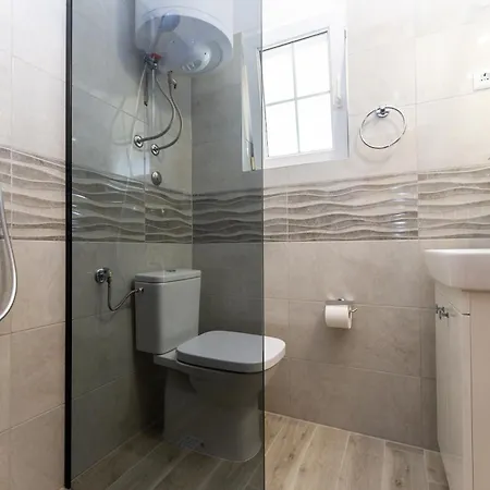 K&f Borik Apartamento *