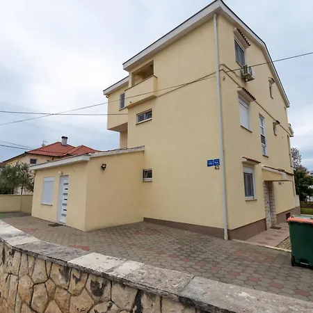 Apartamento K&f Borik *